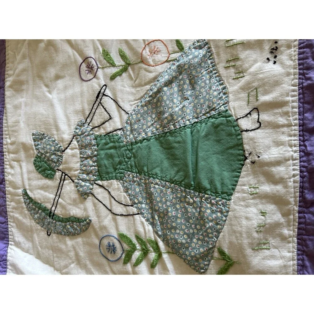 Vintage Handmade embroidered friendship quilt with Sun Bonnet Girls. 77” X 95”